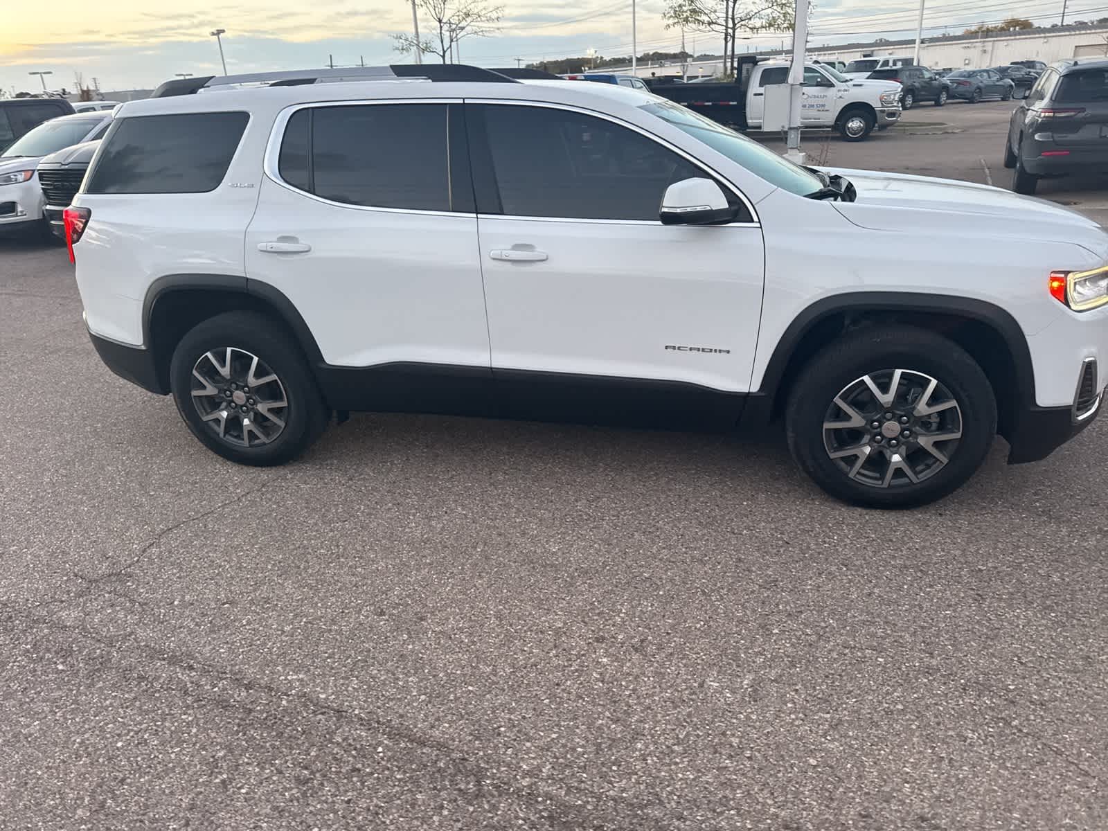 Thumbnail: 2021 GMC Acadia - 12