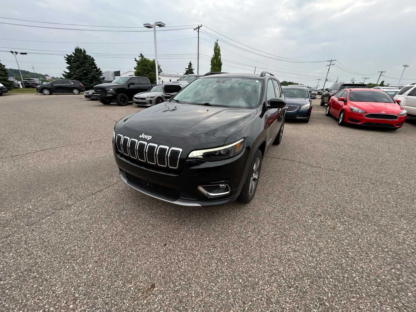 2022 Jeep Cherokee Limited Edition 3