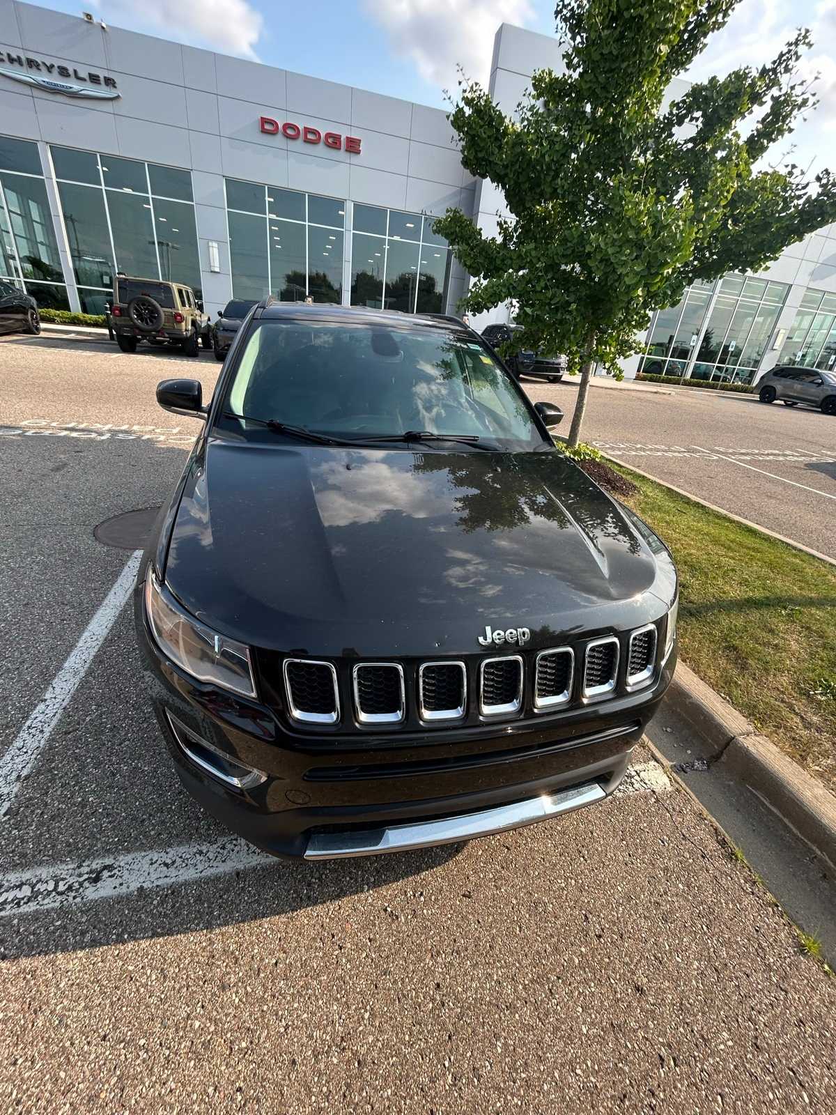 Thumbnail: 2020 Jeep Compass - 3