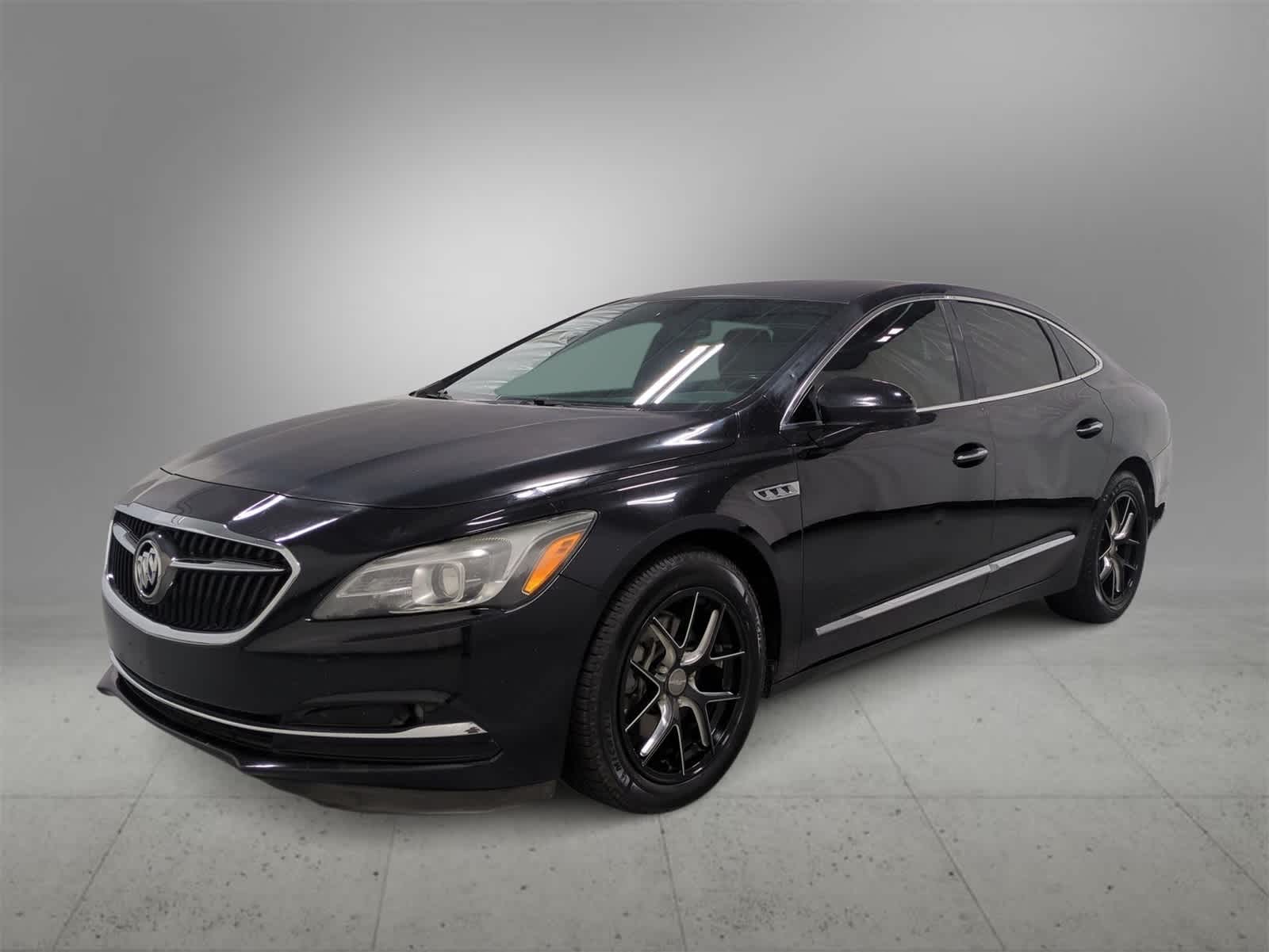 Thumbnail: 2017 Buick LaCrosse - 4