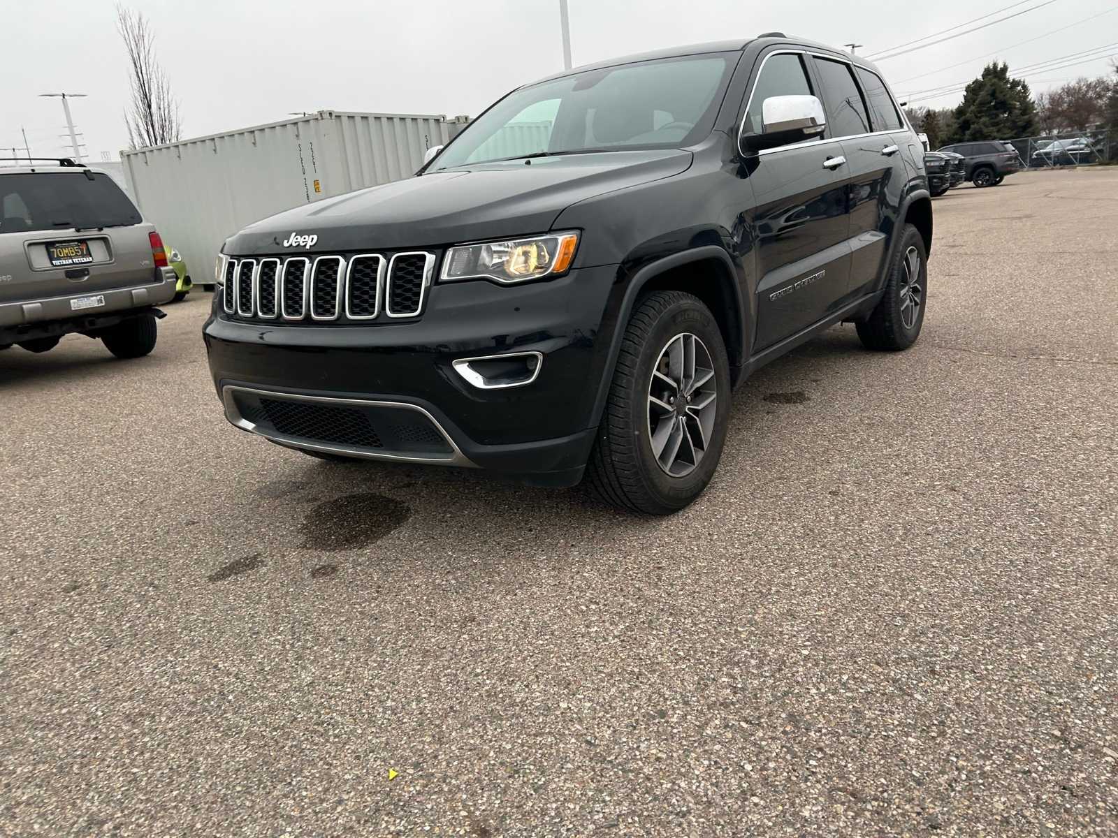 Thumbnail: 2019 Jeep Grand Cherokee - 2