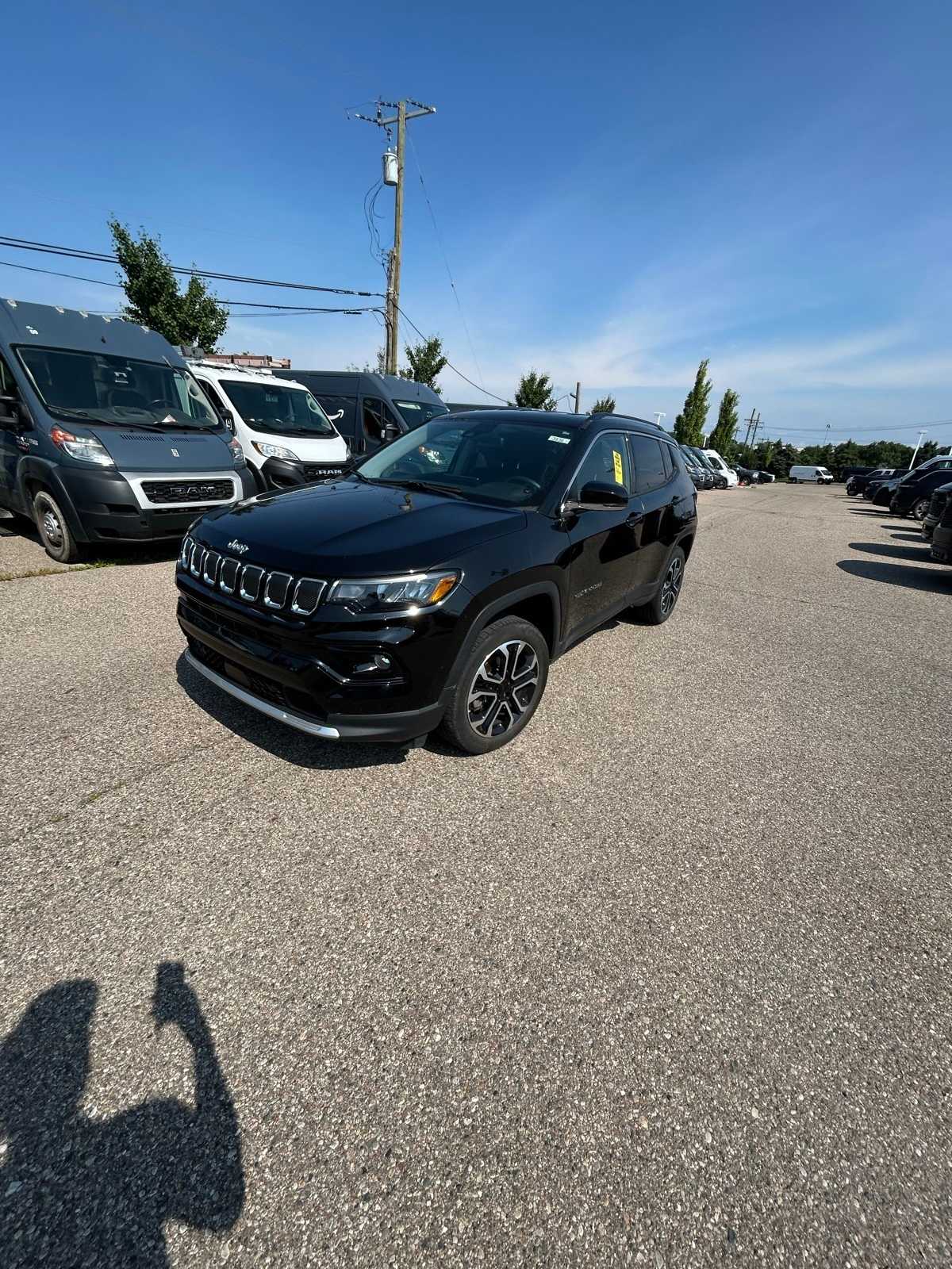 Thumbnail: 2022 Jeep Compass - 2
