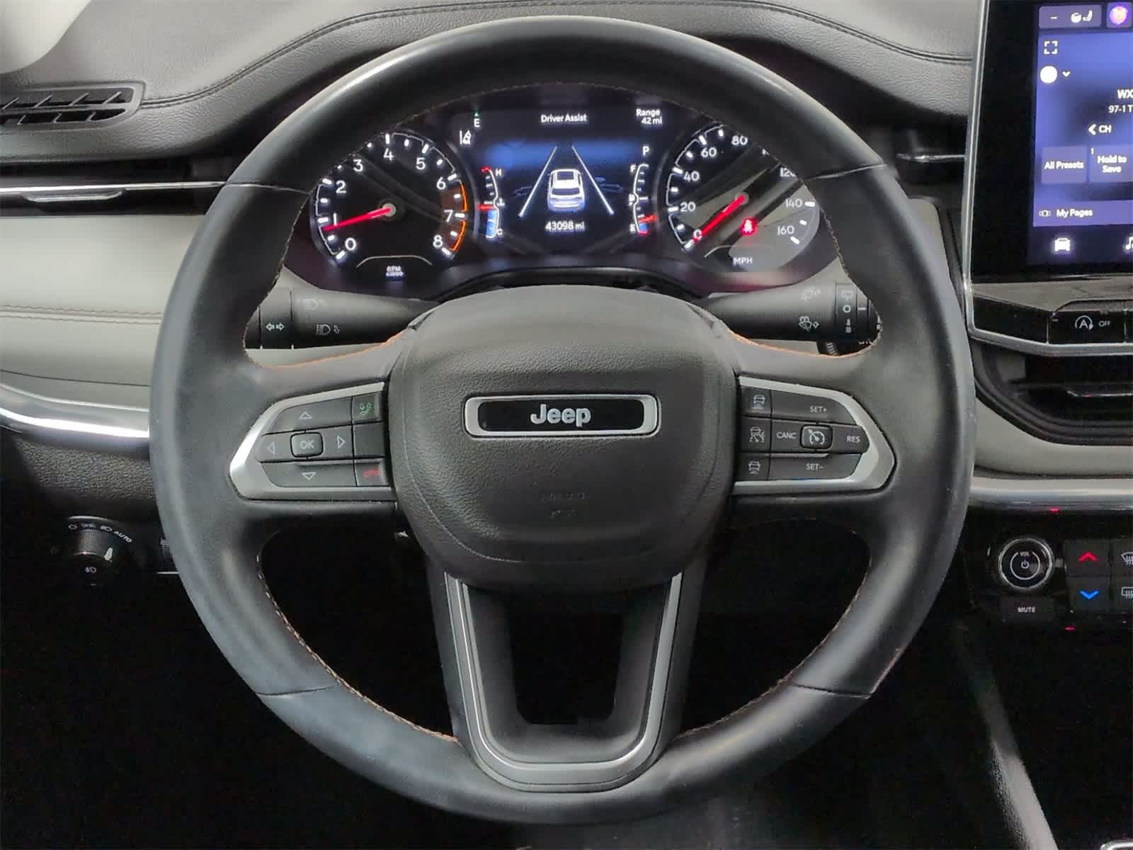 Thumbnail: 2022 Jeep Compass - 23
