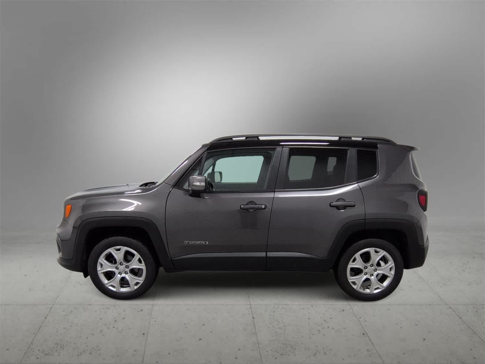 Thumbnail: 2019 Jeep Renegade - 5