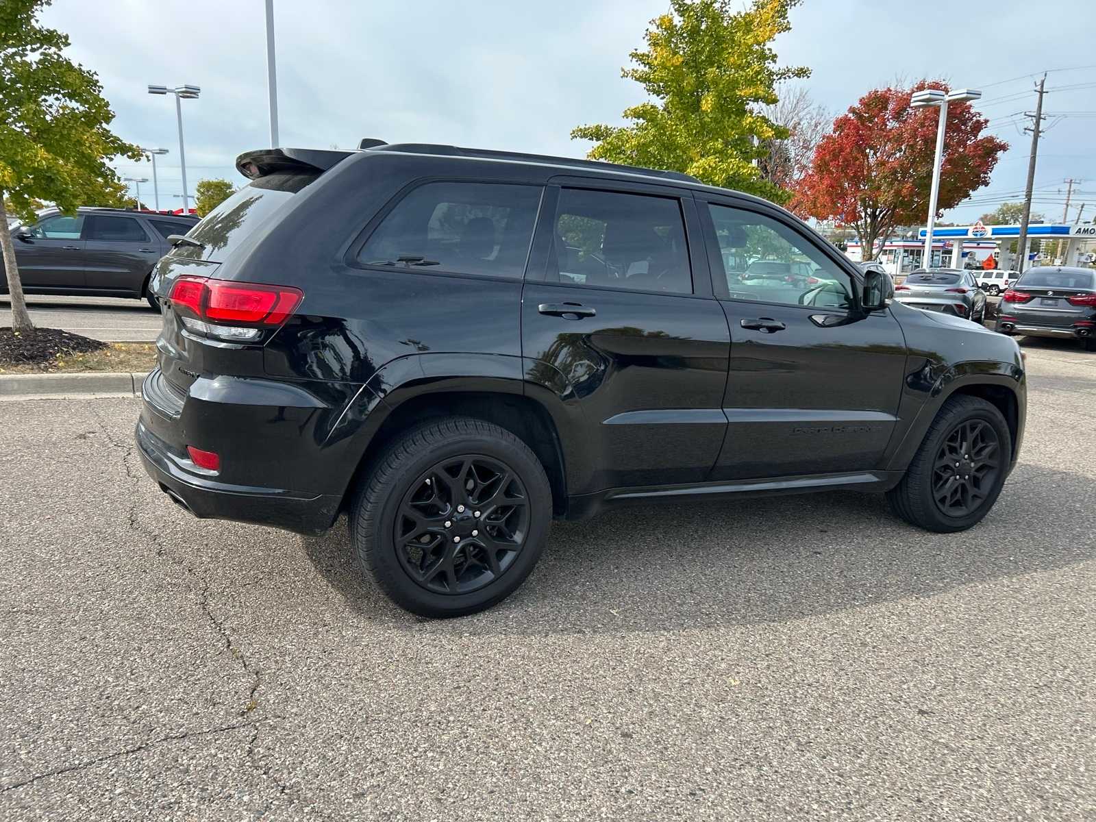 Thumbnail: 2021 Jeep Grand Cherokee - 17