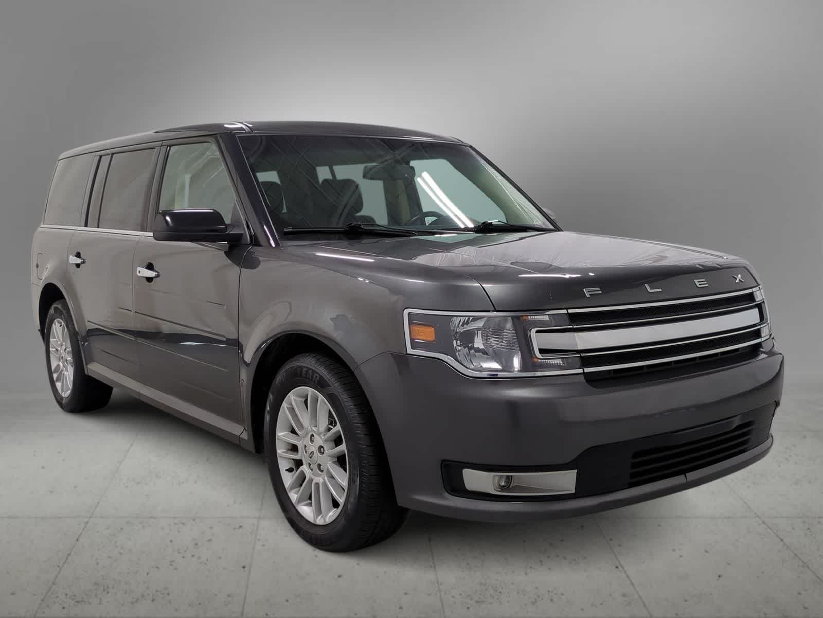 Thumbnail: 2019 Ford Flex - 2