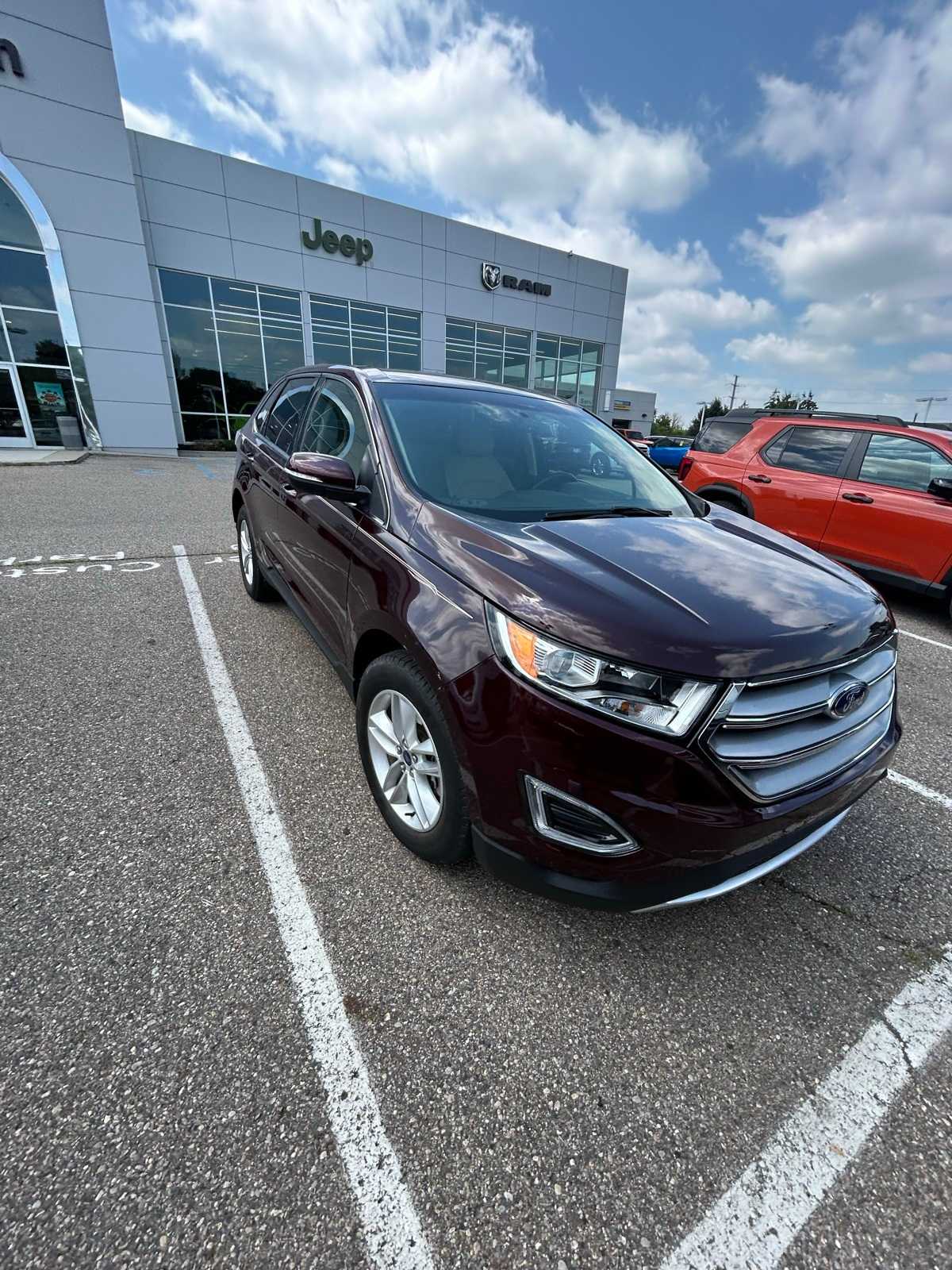 Thumbnail: 2017 Ford Edge - 5