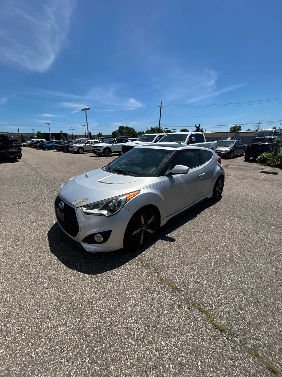 Thumbnail: 2015 Hyundai Veloster - 1