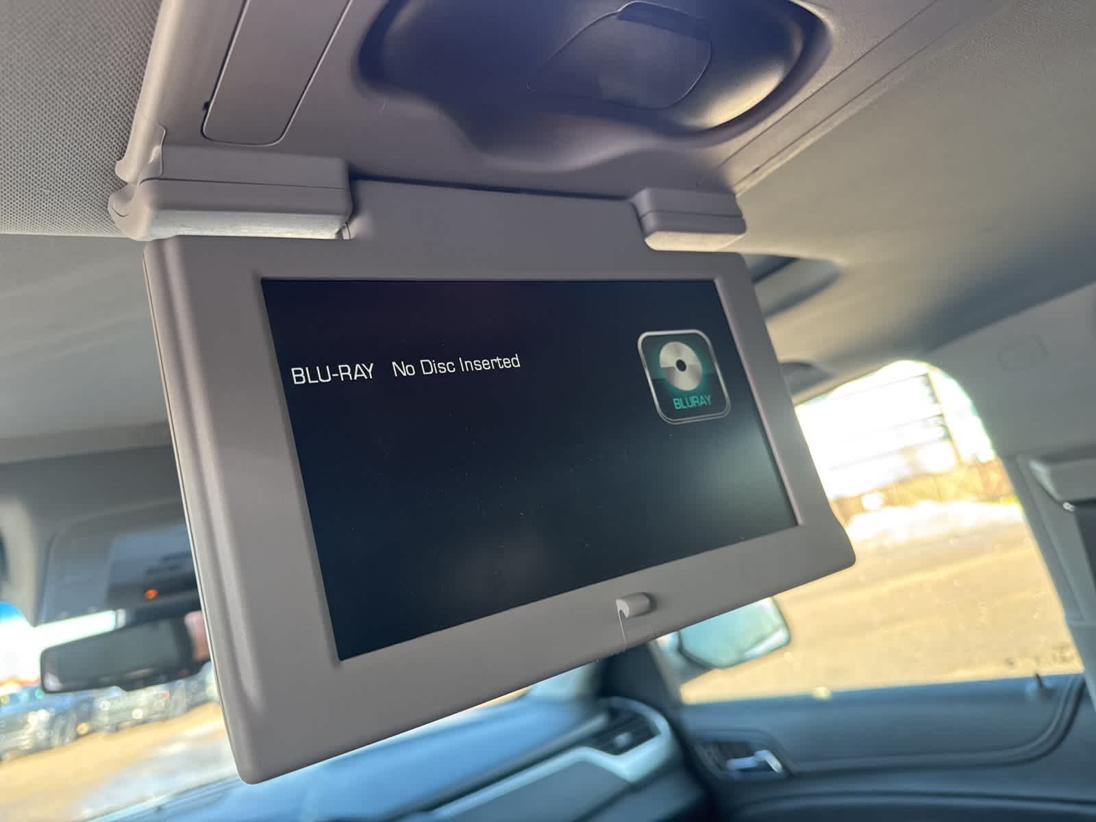 Thumbnail: 2020 Chevrolet Tahoe - 23