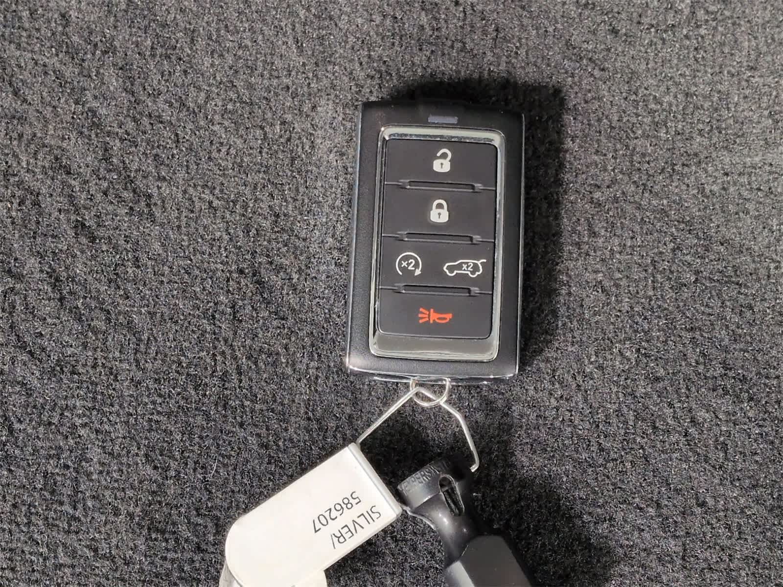 Thumbnail: 2023 Jeep Grand Cherokee - 35