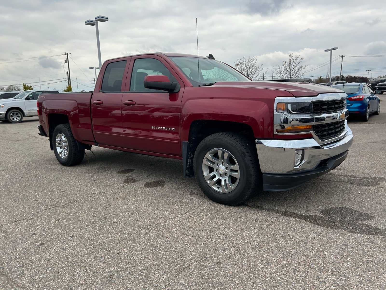 Thumbnail: 2018 Chevrolet Silverado 1500 - 9