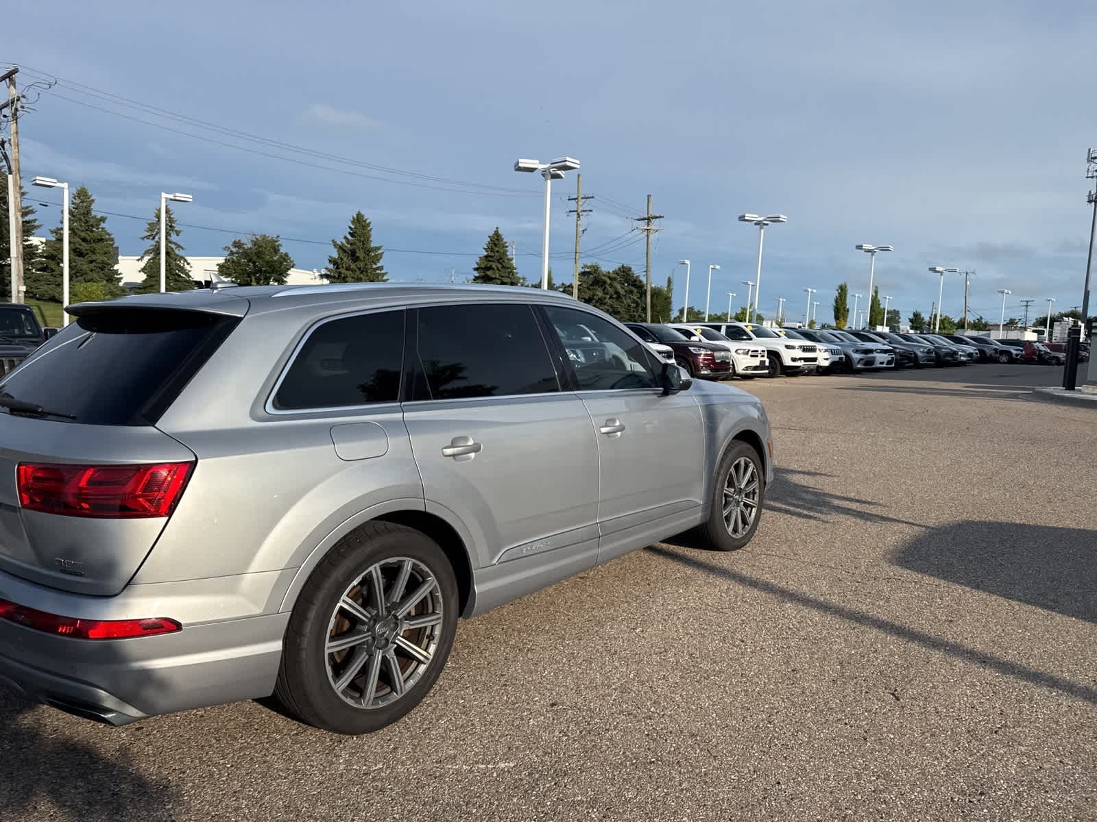 Thumbnail: 2017 Audi Q7 - 14