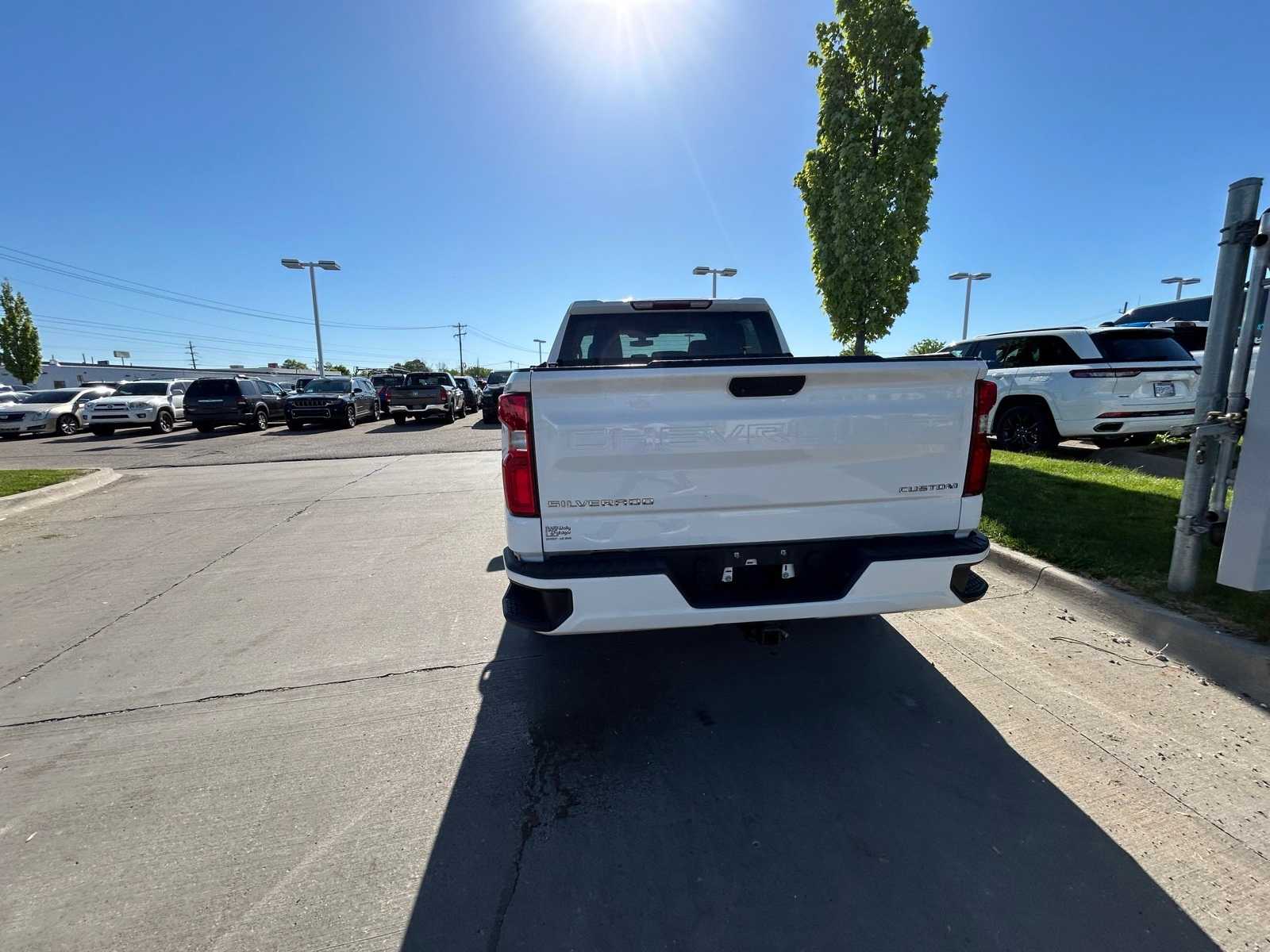 Thumbnail: 2020 Chevrolet Silverado 1500 - 25
