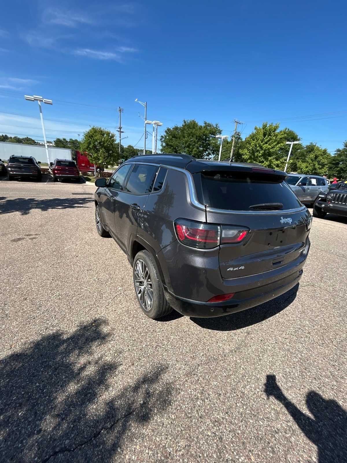 Thumbnail: 2022 Jeep Compass - 25