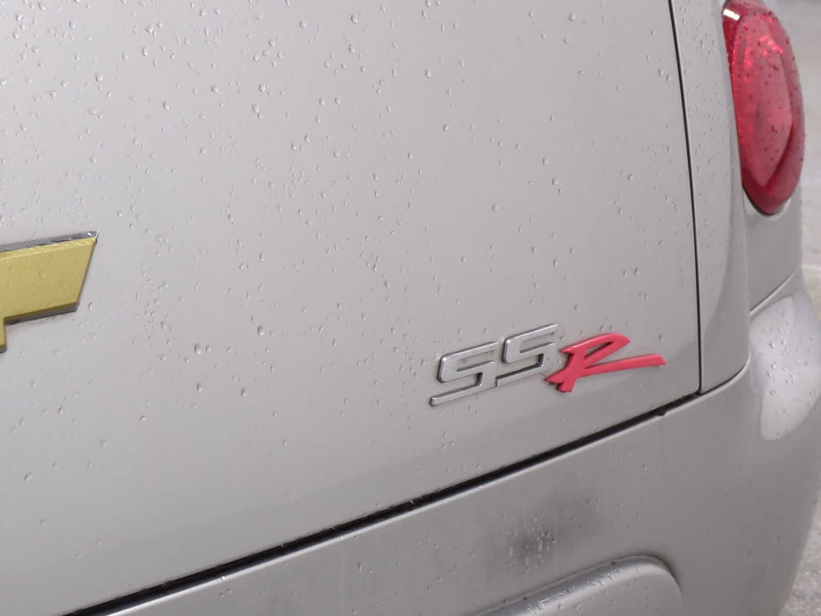 Thumbnail: 2005 Chevrolet SSR - 14