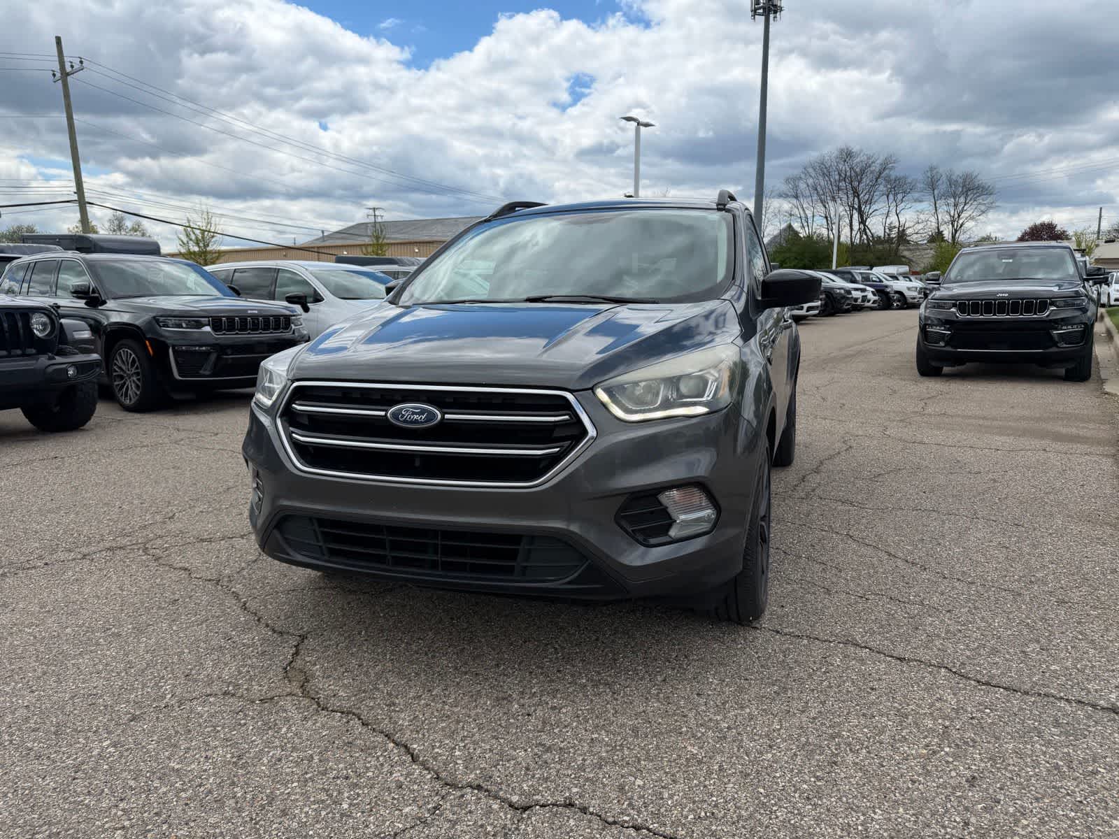 Thumbnail: 2018 Ford Escape - 4