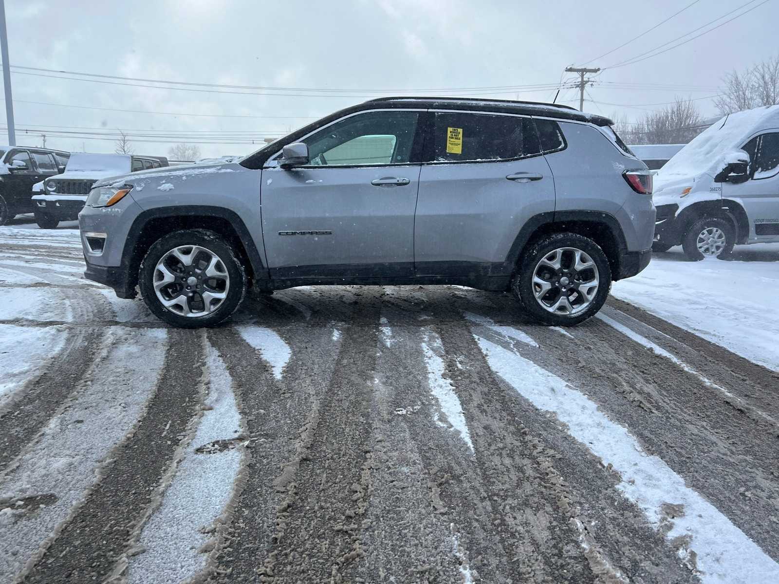 Thumbnail: 2019 Jeep Compass - 27