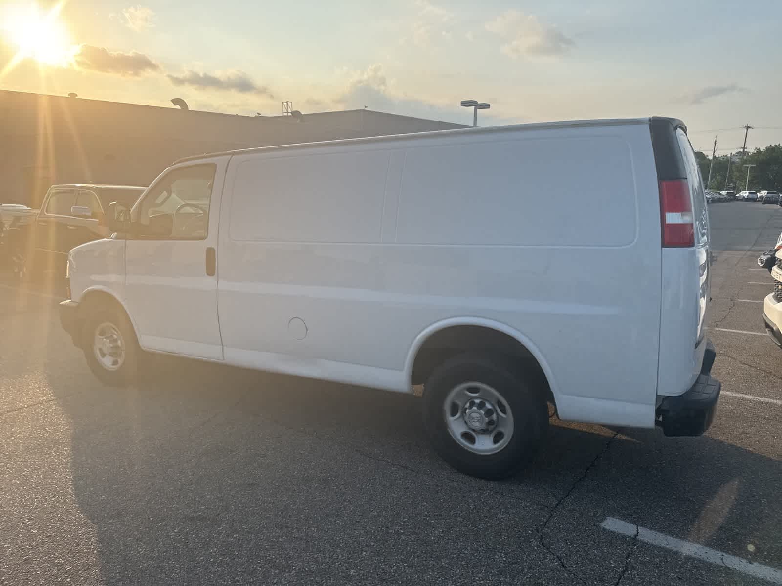 Thumbnail: 2018 Chevrolet Express - 20