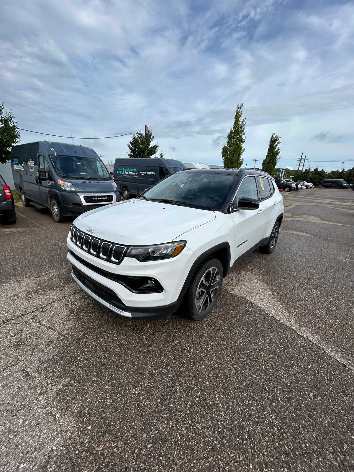 Thumbnail: 2022 Jeep Compass - 4