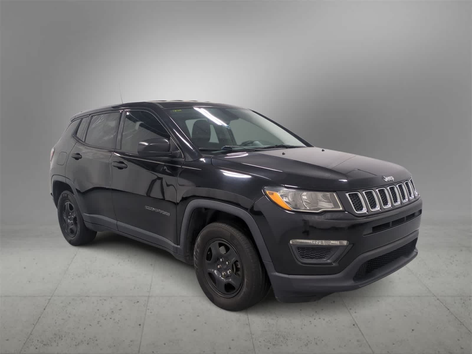 Thumbnail: 2018 Jeep Compass - 2