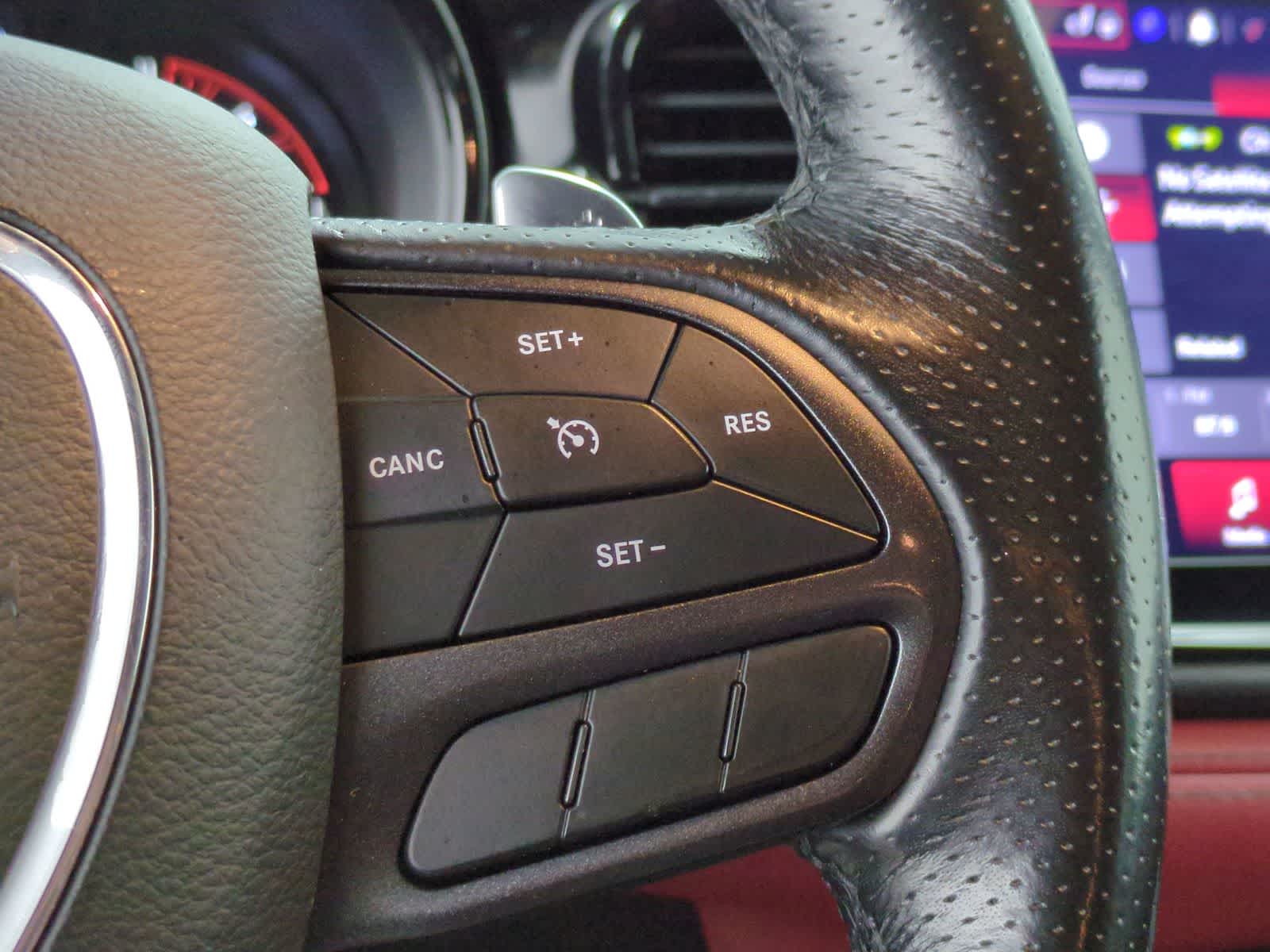 Thumbnail: 2021 Dodge Durango - 32