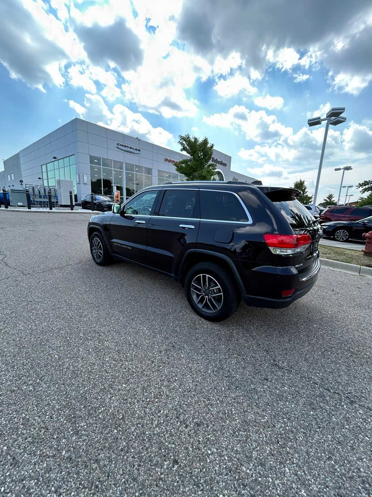 Thumbnail: 2019 Jeep Grand Cherokee - 22