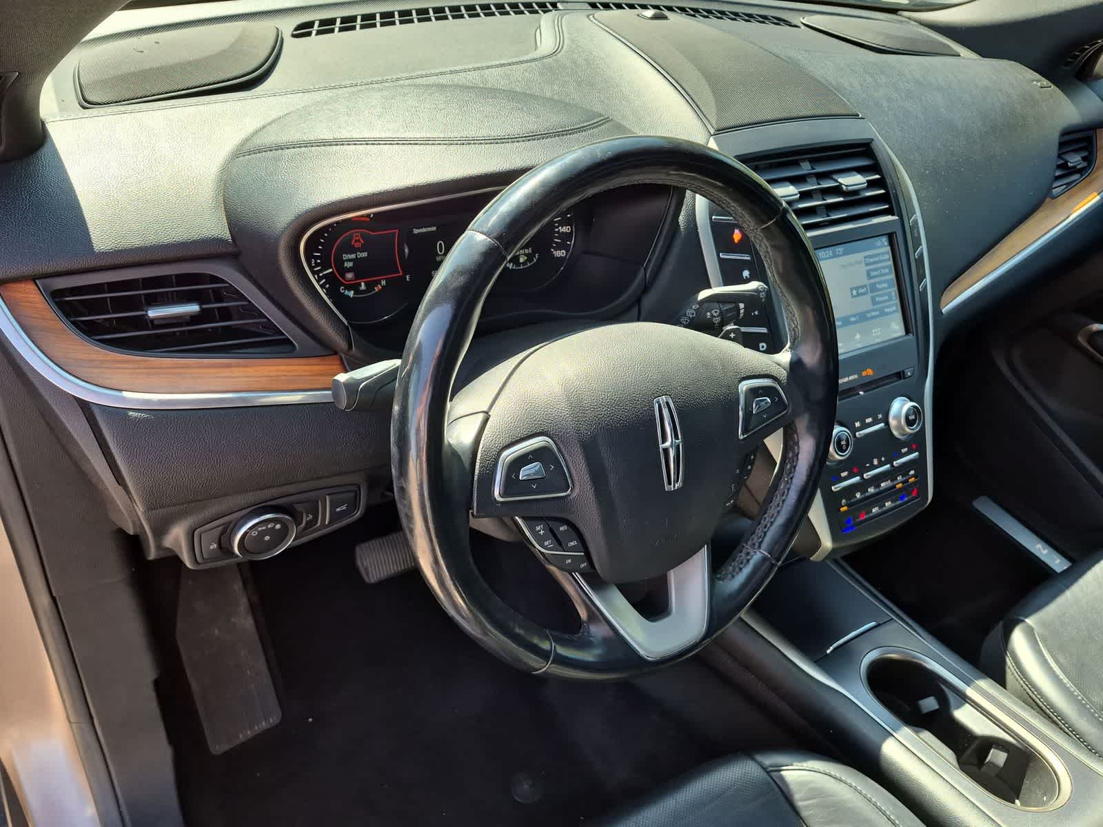 Thumbnail: 2018 Lincoln MKC - 10
