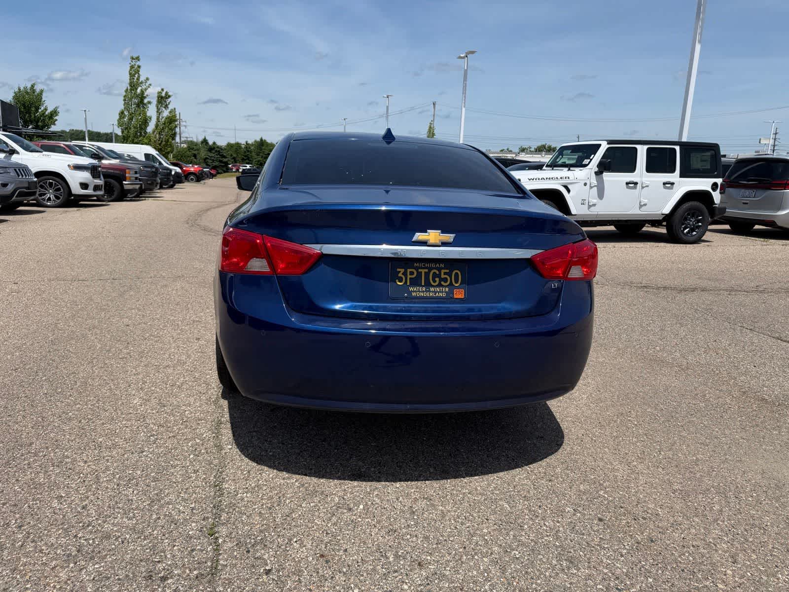 Thumbnail: 2014 Chevrolet Impala - 26