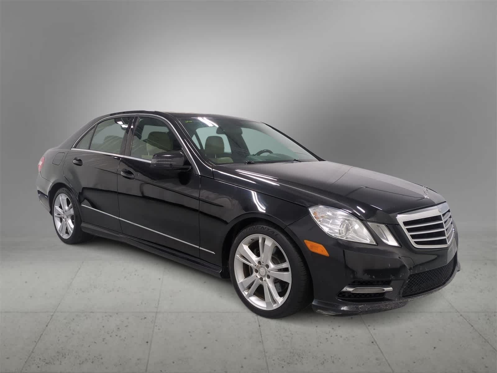 Thumbnail: 2013 Mercedes-Benz E-Class - 2