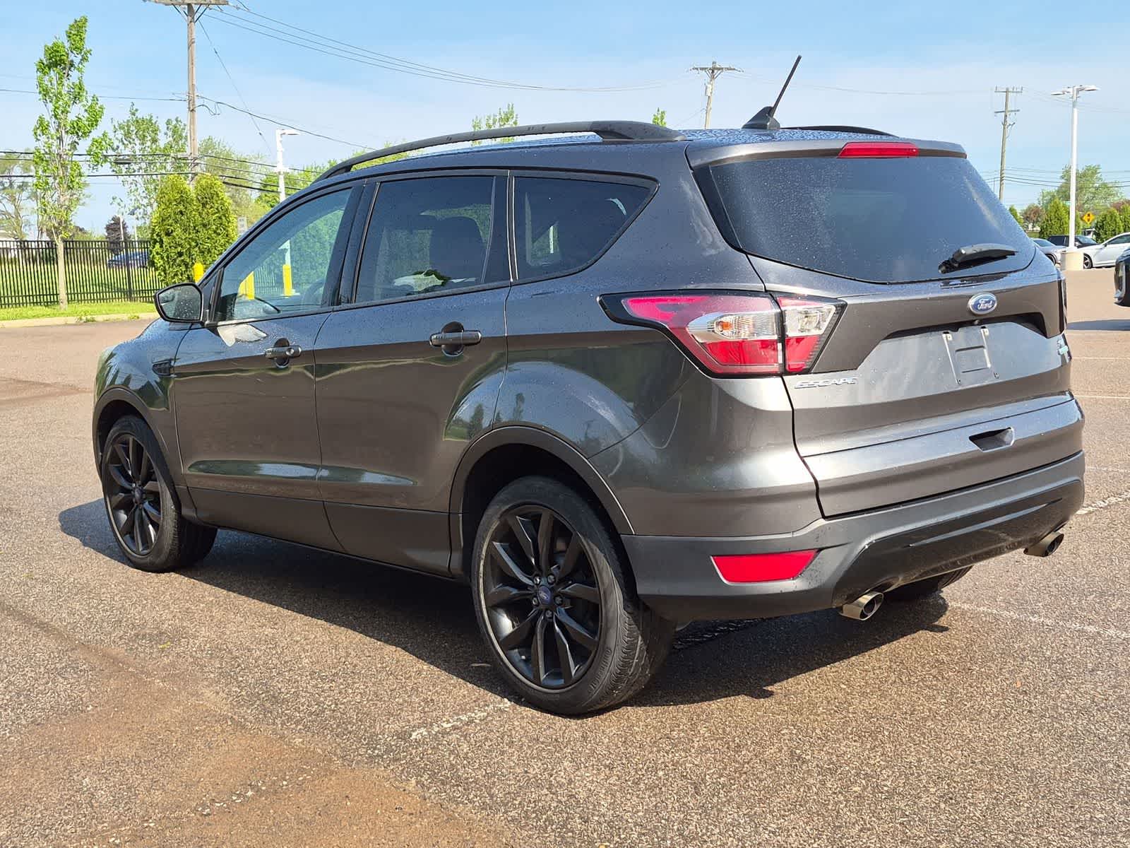 Thumbnail: 2018 Ford Escape - 12