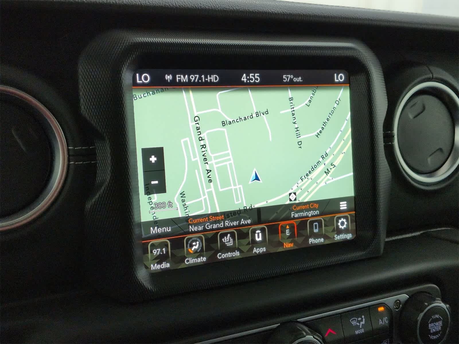 Thumbnail: 2022 Jeep Wrangler - 29