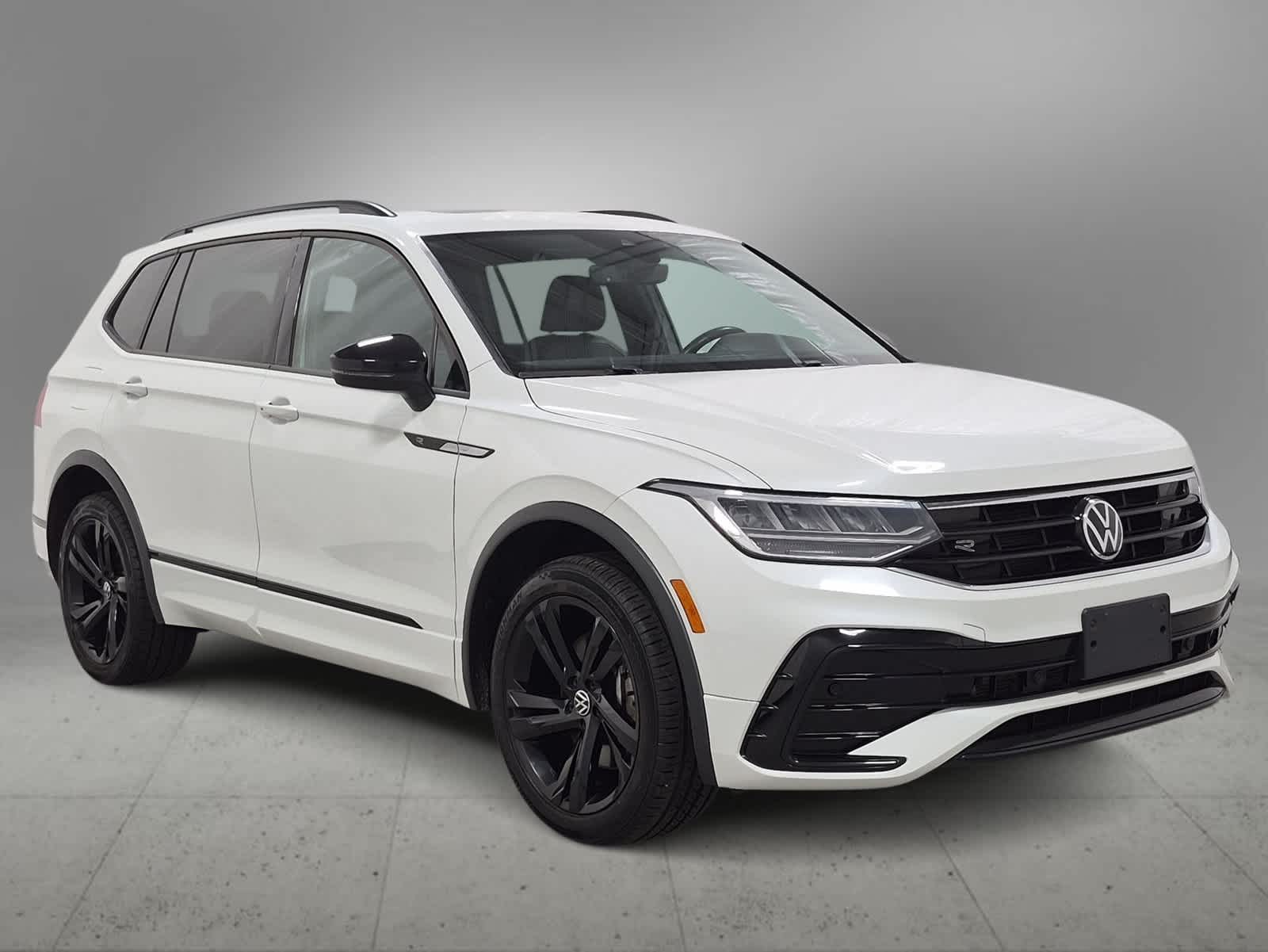 Certified 2024 Volkswagen Tiguan SE R-Line Black SUV