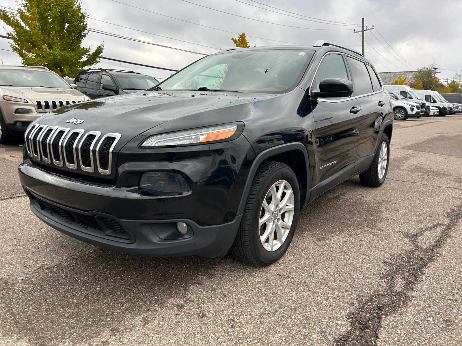 2014 Jeep Cherokee Latitude photo 2