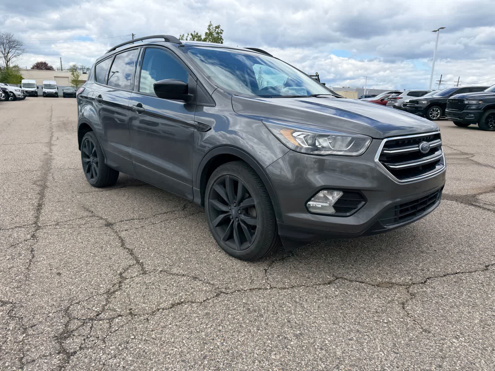 Thumbnail: 2018 Ford Escape - 11