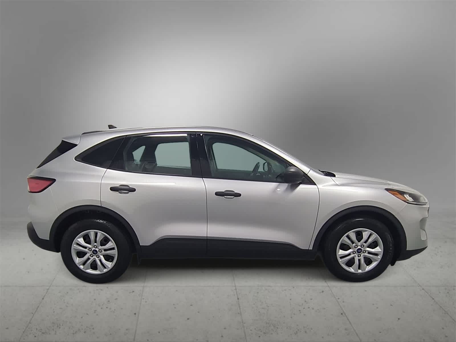 Thumbnail: 2020 Ford Escape - 9