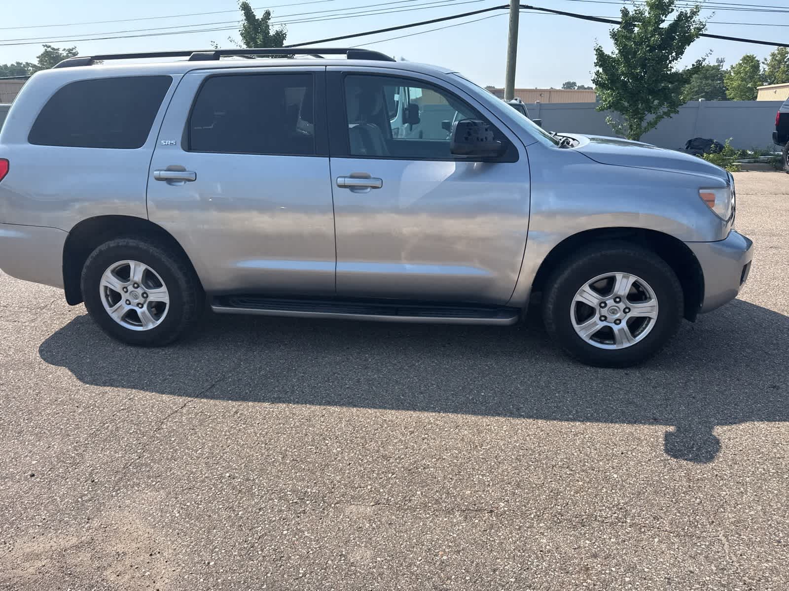 Thumbnail: 2009 Toyota Sequoia - 11
