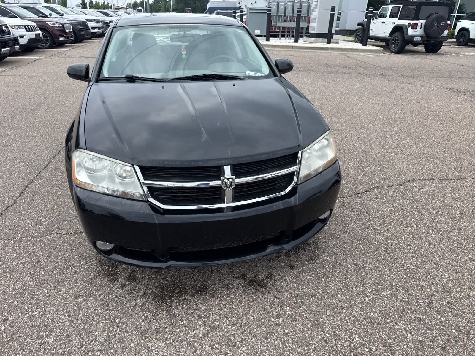 Thumbnail: 2010 Dodge Avenger - 5