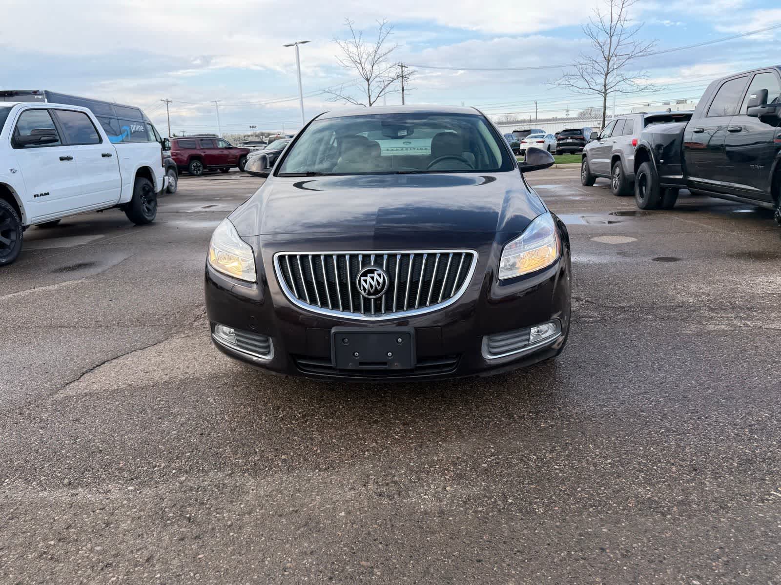 Thumbnail: 2011 Buick Regal - 3