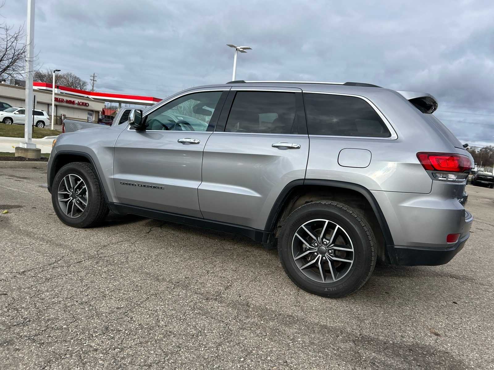 Thumbnail: 2020 Jeep Grand Cherokee - 22