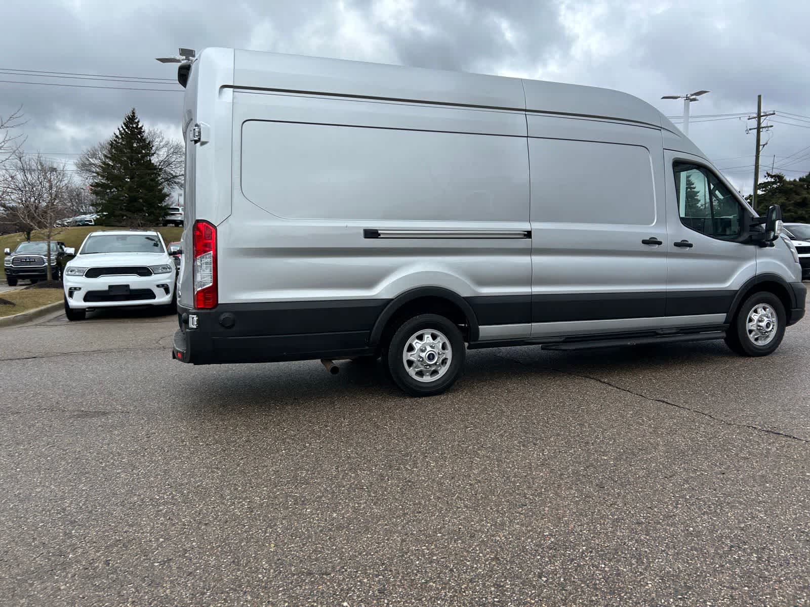 Thumbnail: 2023 Ford Transit Series - 18