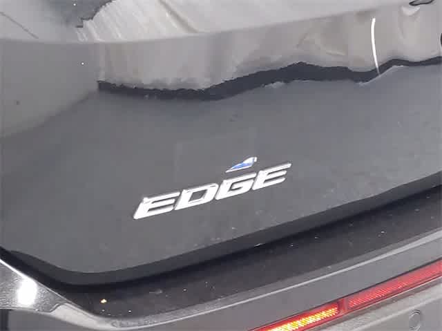 2015 Ford Edge Titanium 13