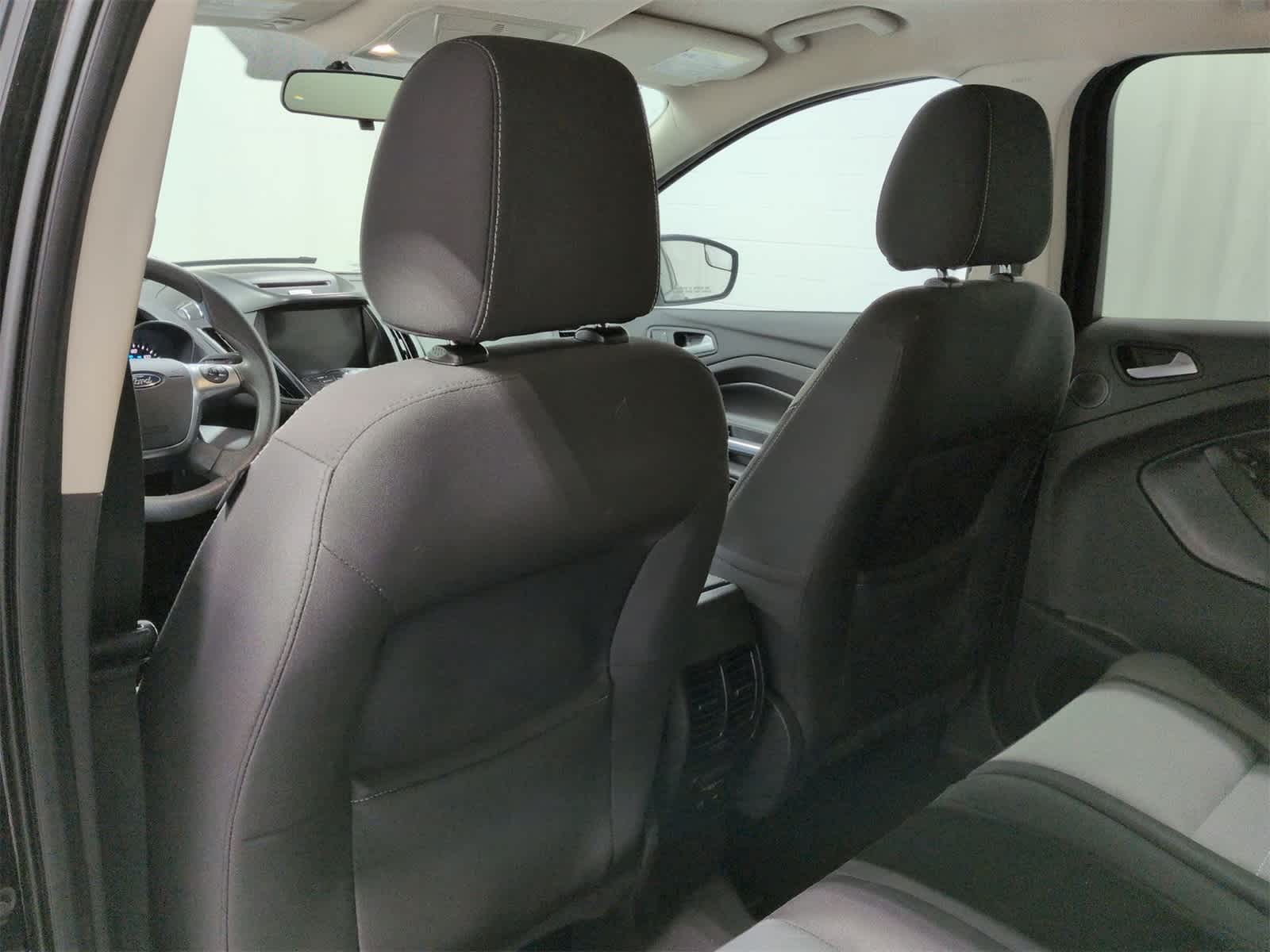 Thumbnail: 2016 Ford Escape - 19