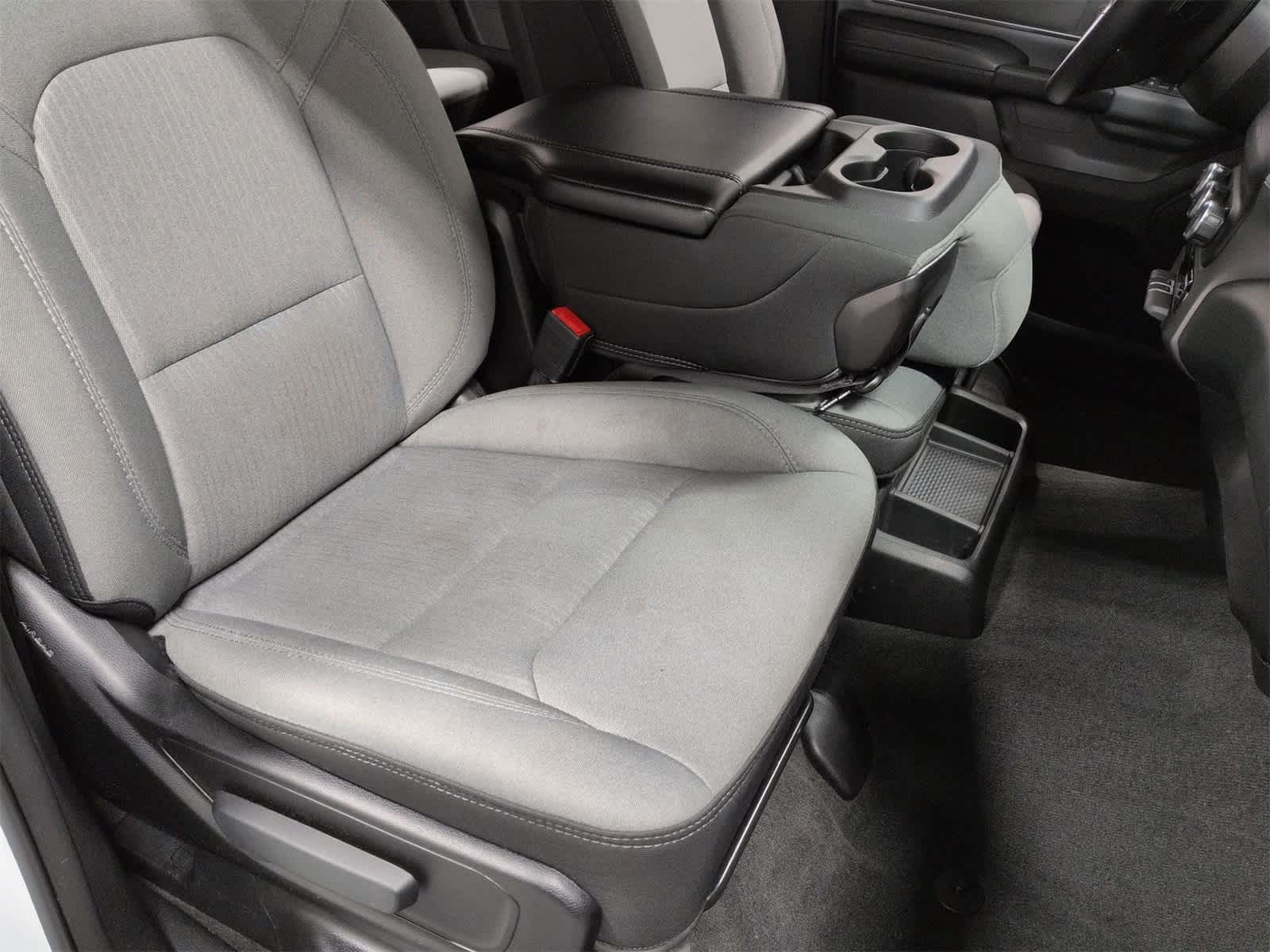 Thumbnail: 2022 RAM 1500 - 22