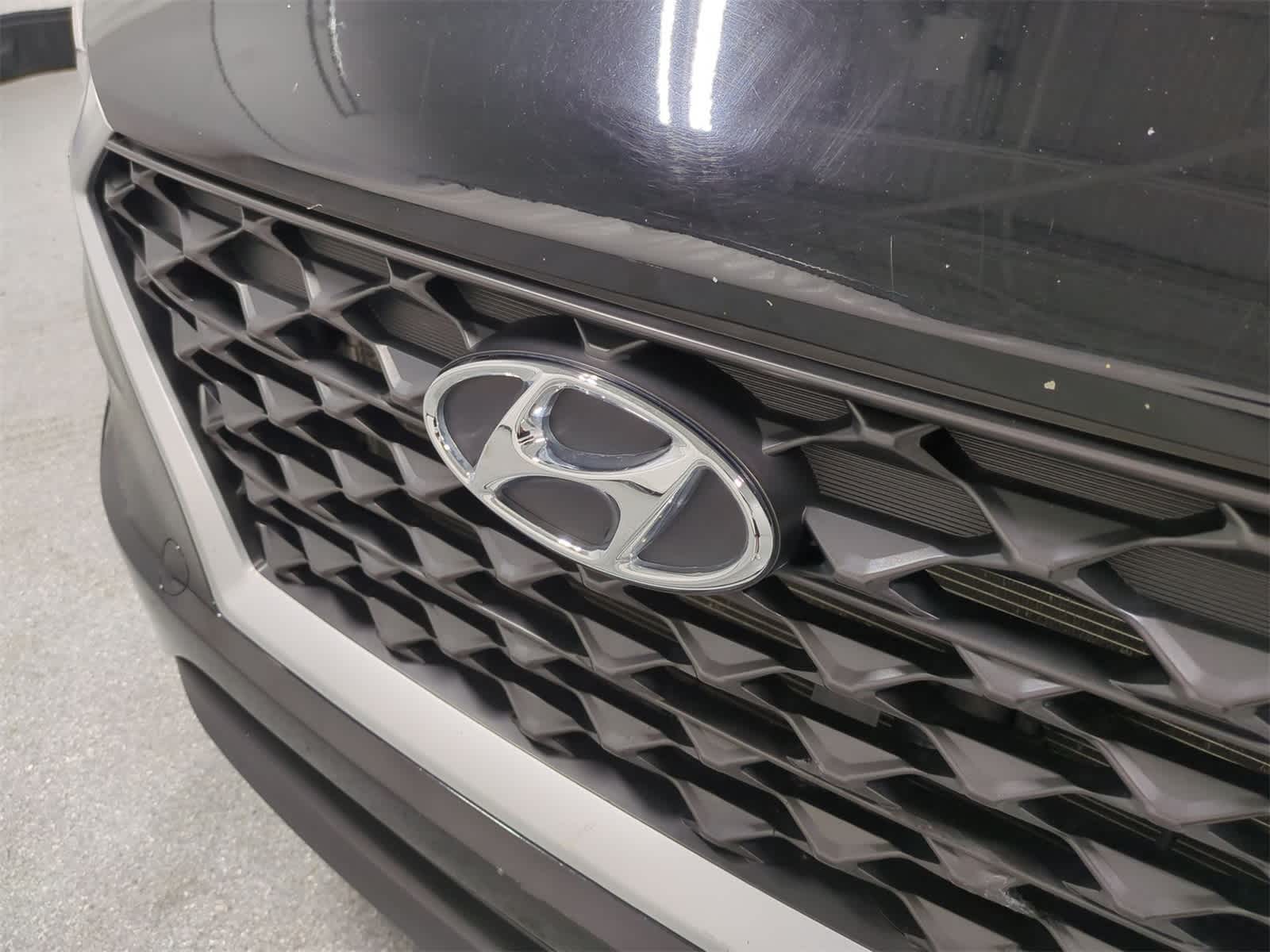 Thumbnail: 2019 Hyundai Tucson - 12