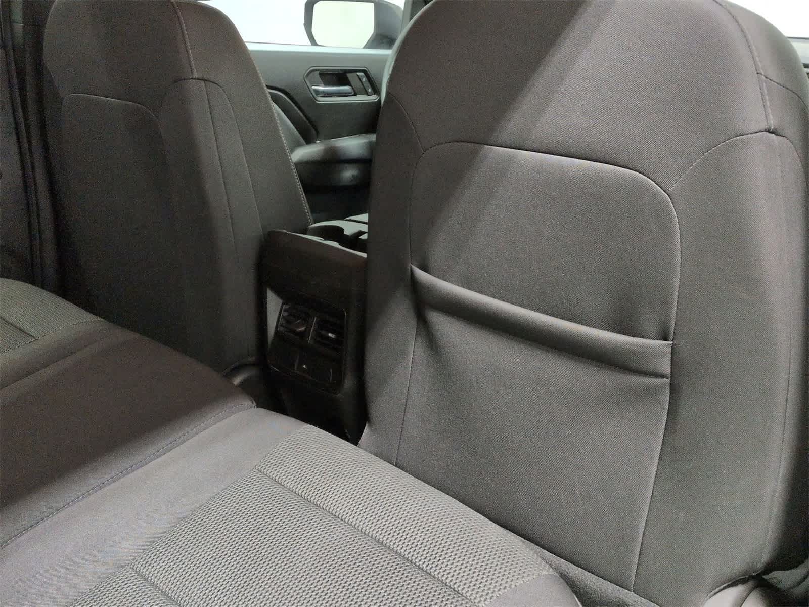 Thumbnail: 2023 Chevrolet Colorado - 19