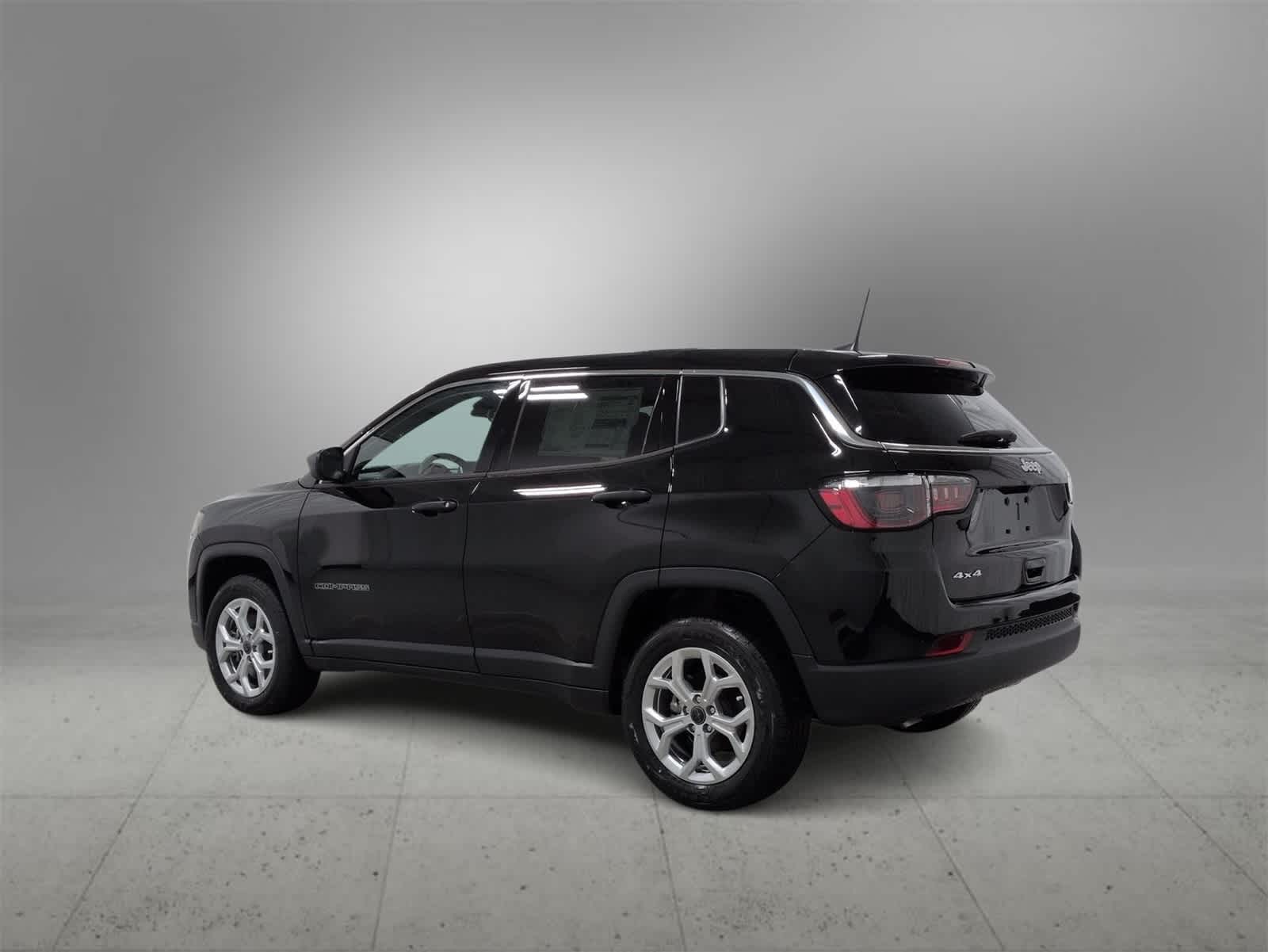 Thumbnail: 2025 Jeep Compass - 6