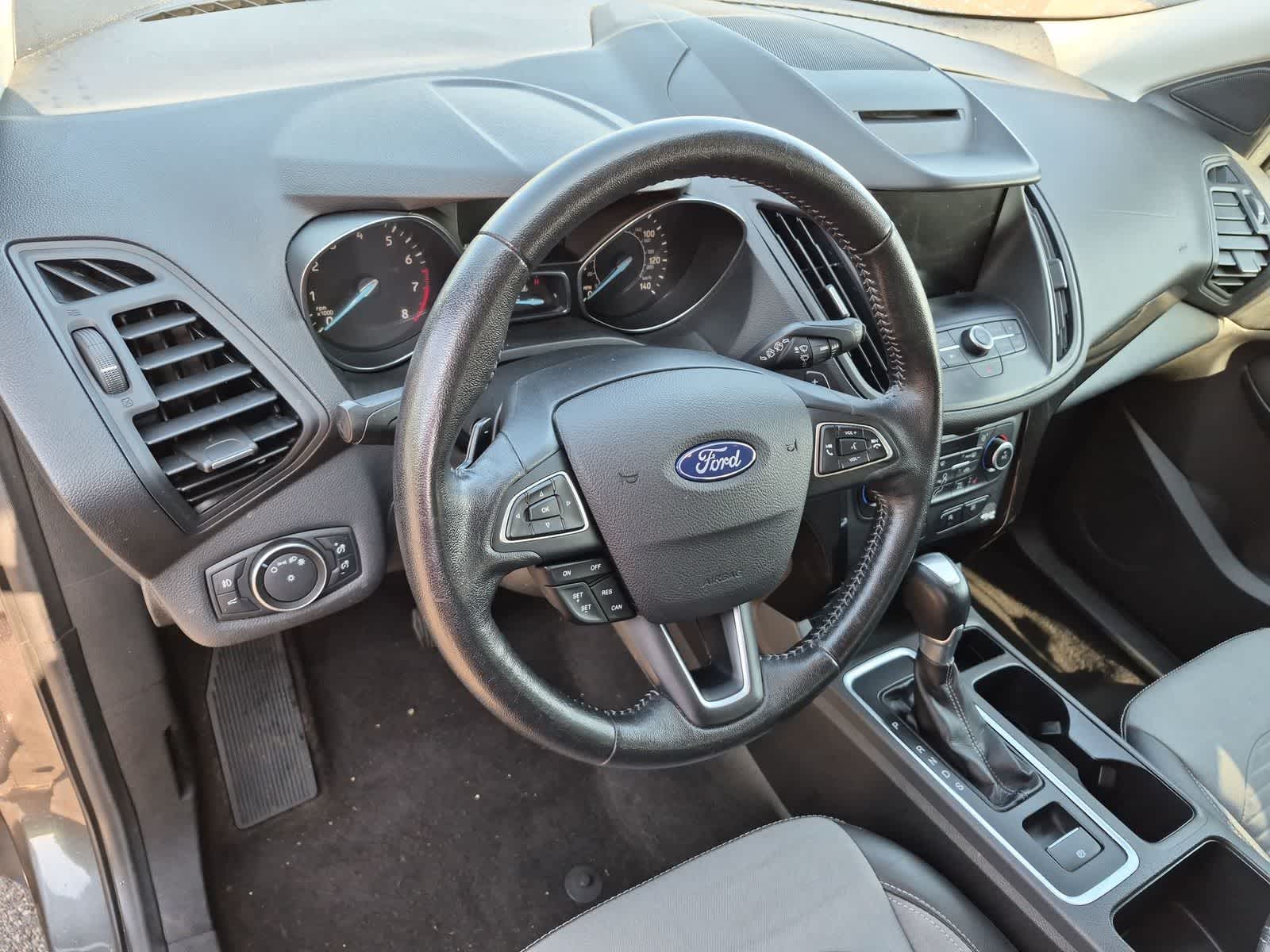Thumbnail: 2018 Ford Escape - 10