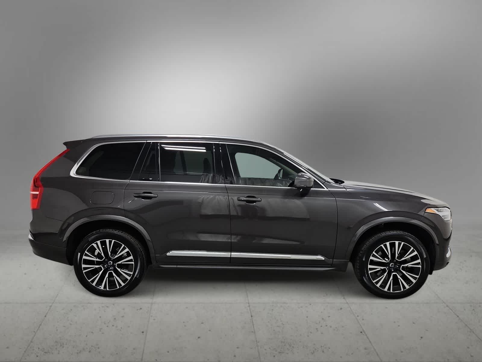 Thumbnail: 2023 Volvo XC90 - 9