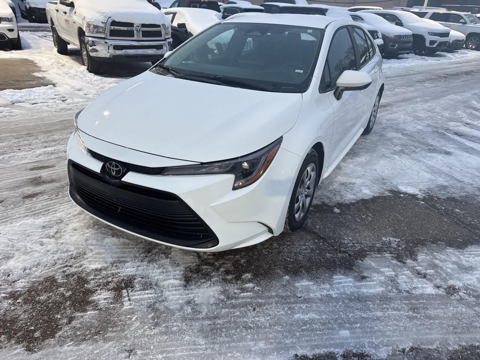 Thumbnail: 2025 Toyota Corolla - 2