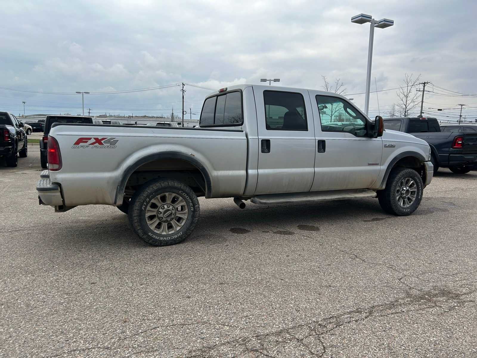 Thumbnail: 2005 Ford Econoline - 13